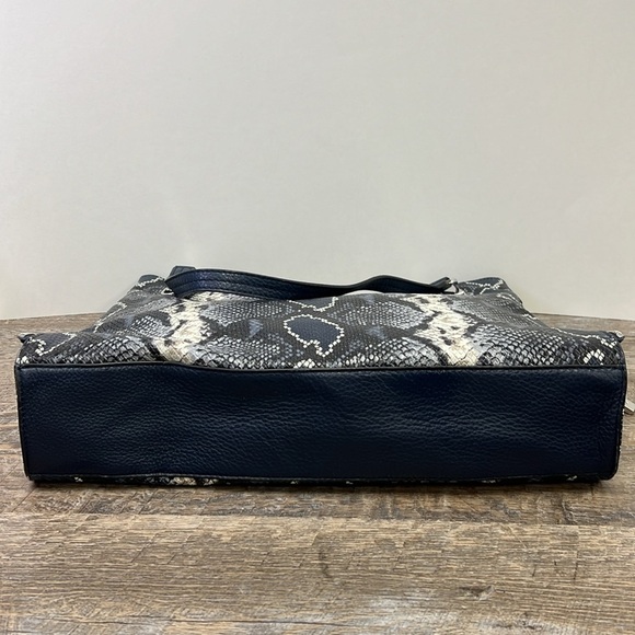 Vince Camuto EMELY Snakeskin Embossed Pebbled Leather Tote Handbag - Picture 6 of 12